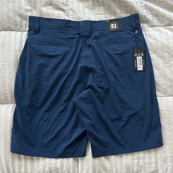 NWT FootJoy Performance Lightweight Men’s Blue Shorts - Picture 2 of 3